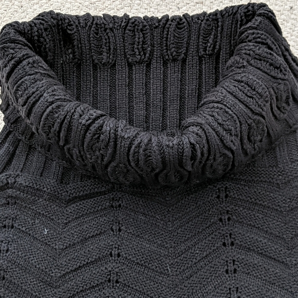 Black Knit Infinity Scarf - Picture 3 of 6